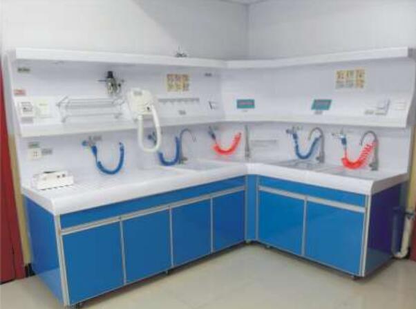 全自動(dòng)清洗工作站設(shè)計(jì)模式及操作流程